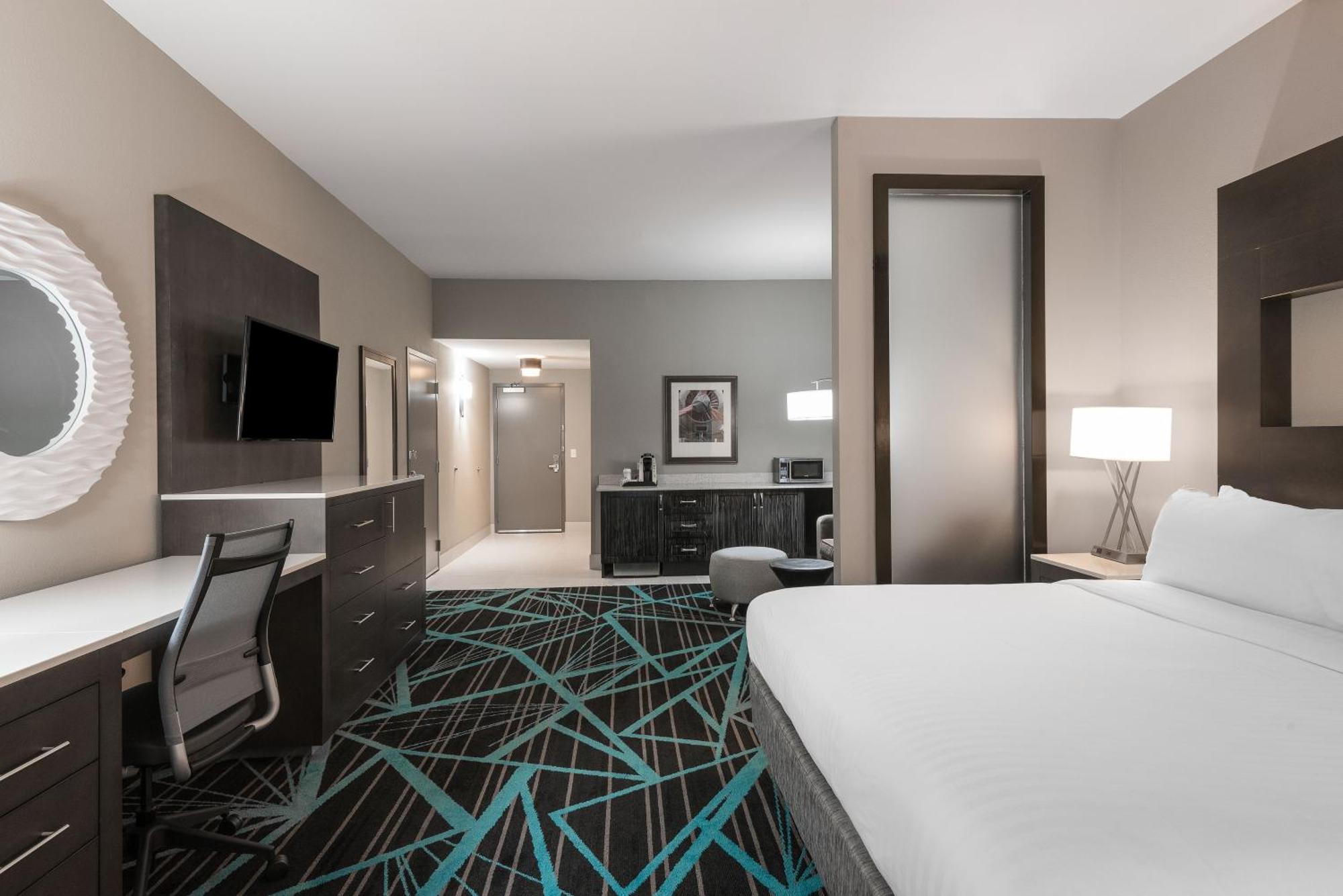 Holiday Inn Express & Suites - Charlotte Airport By Ihg Kültér fotó